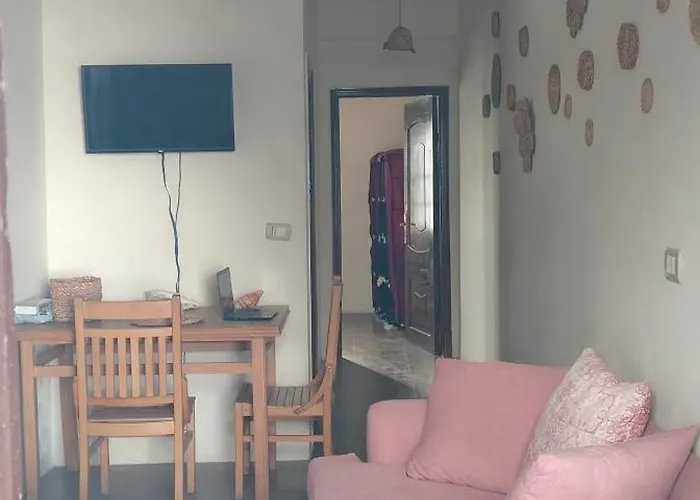 Bellagio House Apartment